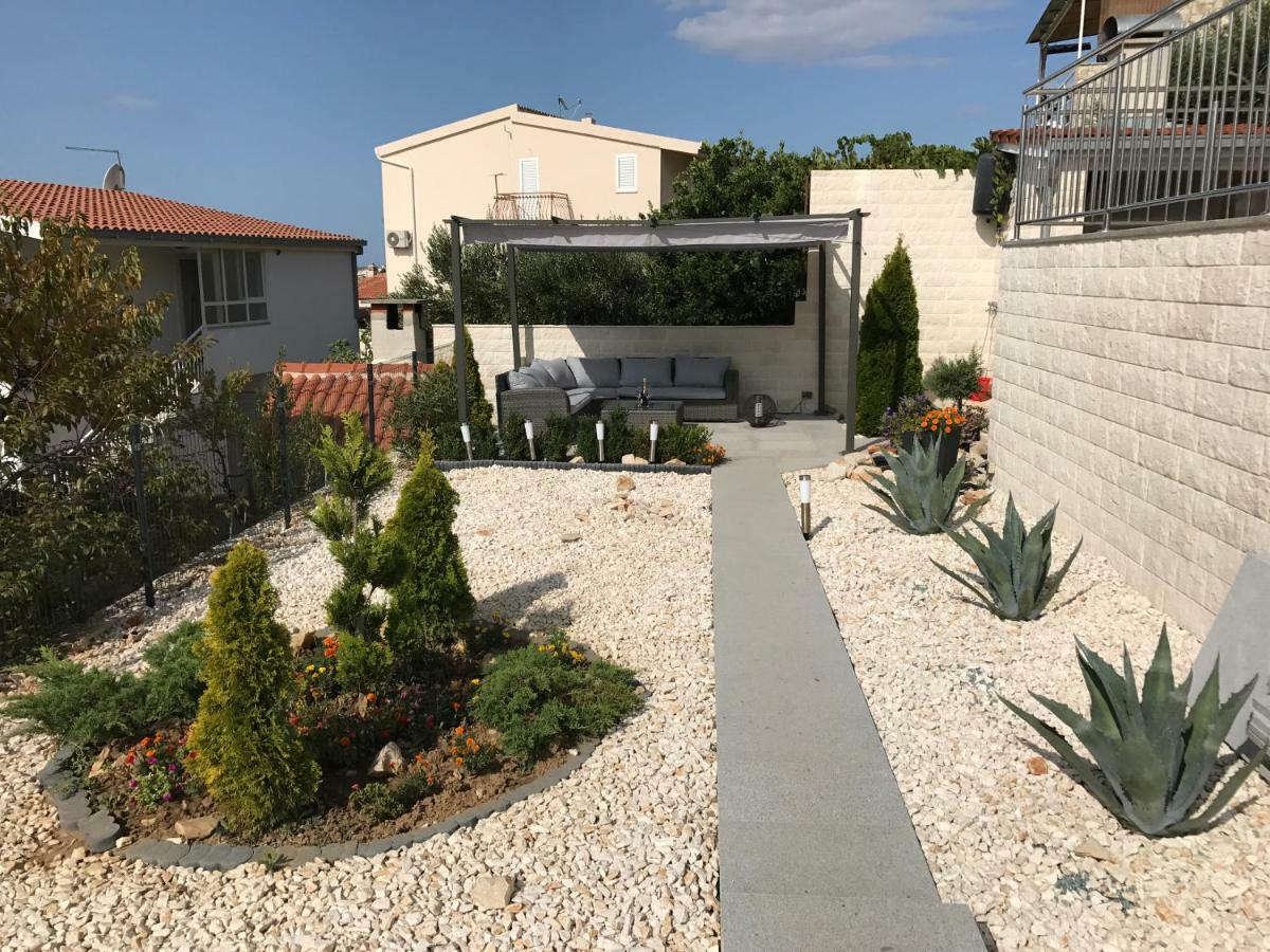 Apartamento Ferienhaus Ivanka Trogir Exterior foto